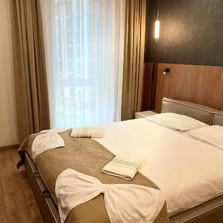 Apartment Sunvi в жк сонячний квартал Golubinoye
