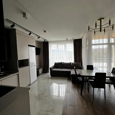 Apartment Sunvi в жк сонячний квартал Golubinoye